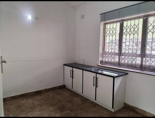 3 BEDROOM HOUSE FOR SALE IN MOSELEY